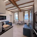 Belvedere 237b Lakeview Luxury Гиффа